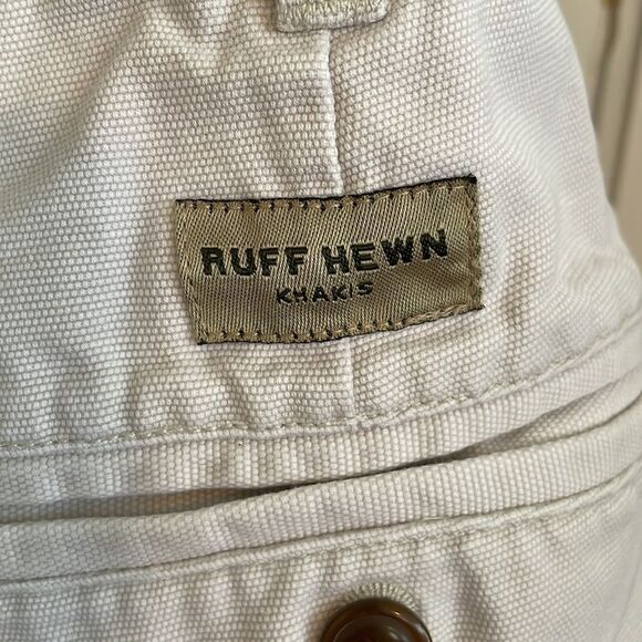 Vintage Ruff Hewn light khaki pleat front cotton shorts - Picture 4 of 6